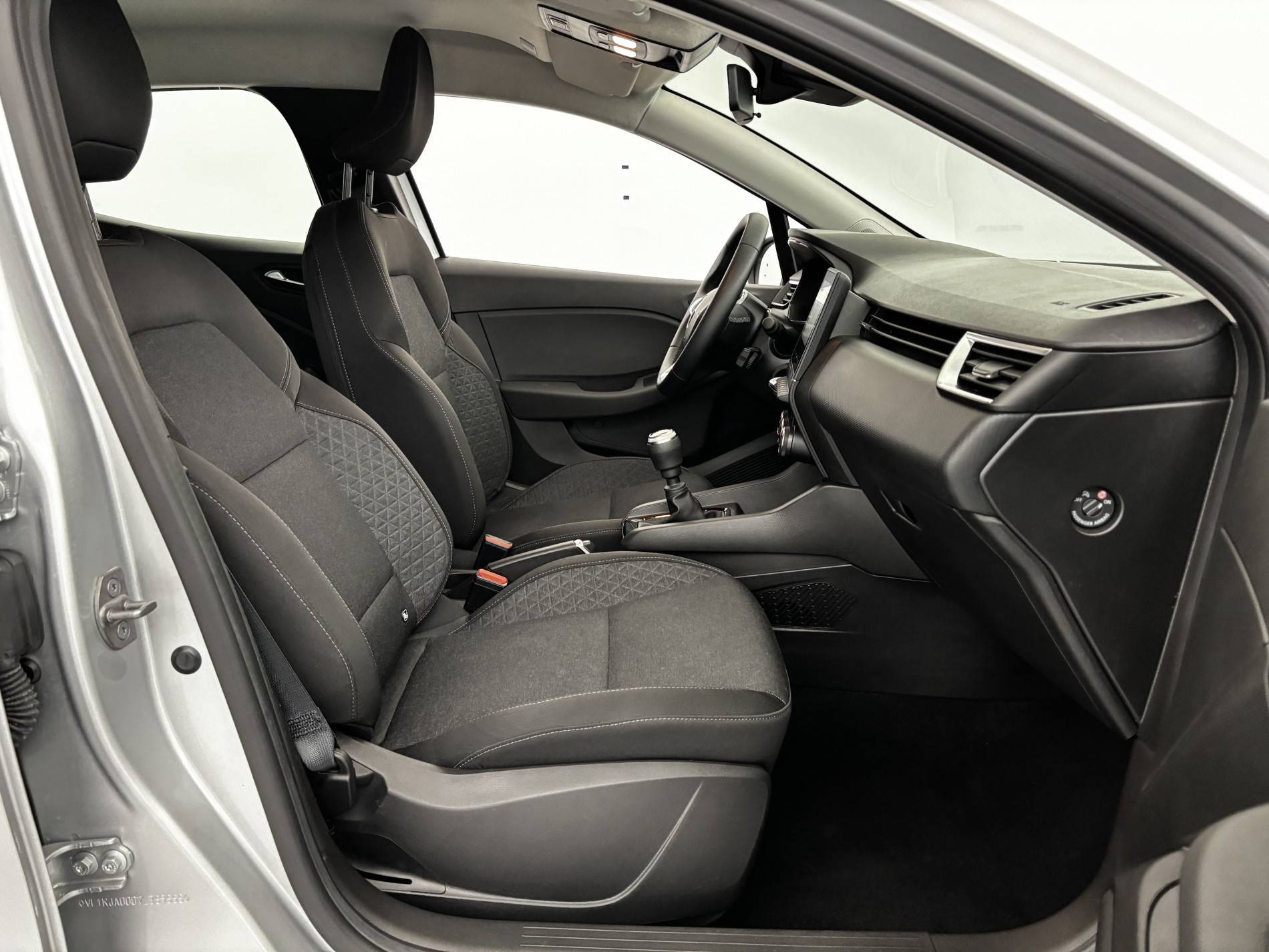 Vente en ligne Renault Clio 5 Clio TCe 90 au prix de 14 690 €