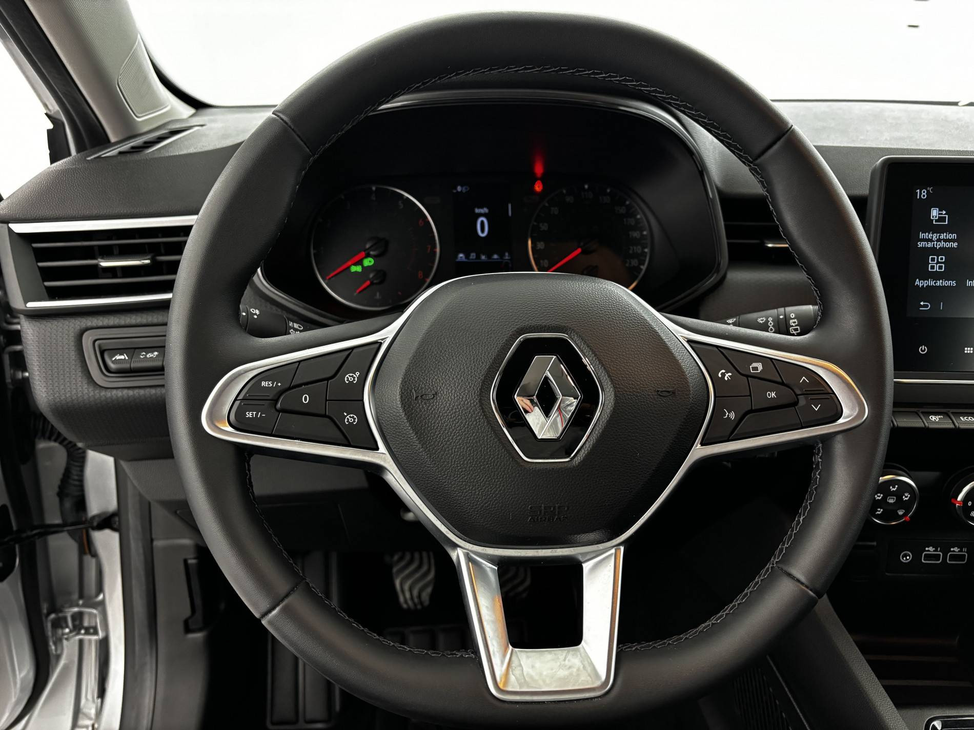 Vente en ligne Renault Clio 5 Clio TCe 90 au prix de 14 690 €