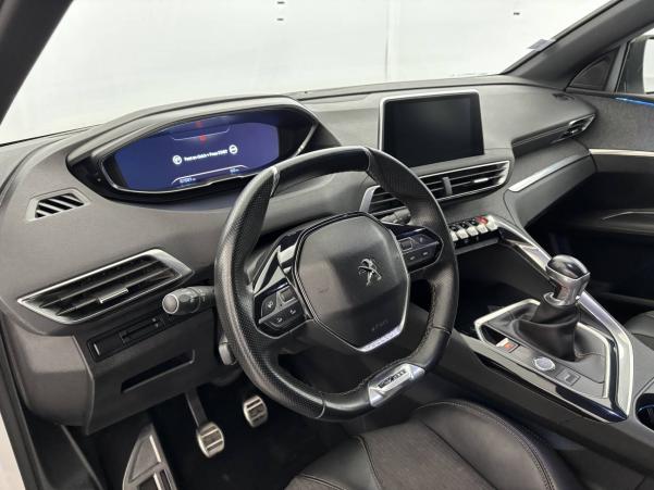Vente en ligne Peugeot 3008  1.2 Puretech 130ch S&S BVM6 au prix de 15 490 €