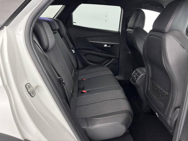 Vente en ligne Peugeot 3008  1.2 Puretech 130ch S&S BVM6 au prix de 15 490 €