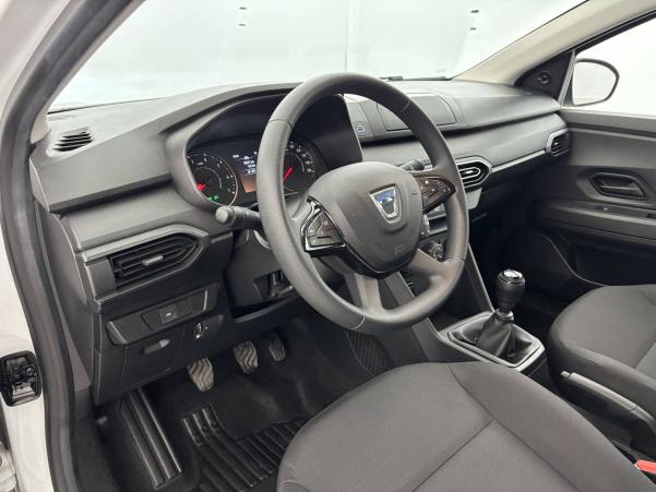 Vente en ligne Dacia Jogger  ECO-G 100 7 places au prix de 14 990 €