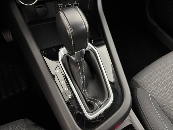 Vente en ligne Renault Arkana  mild hybrid 140 EDC FAP - 22 au prix de 21 490 €
