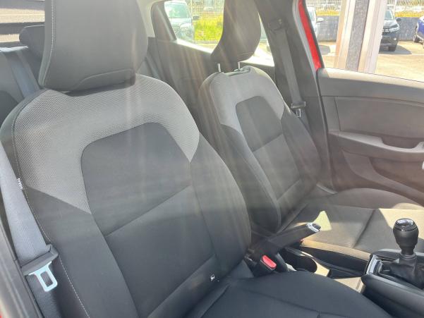 Vente en ligne Renault Clio 5 Clio SCe 65 au prix de 13 490 €