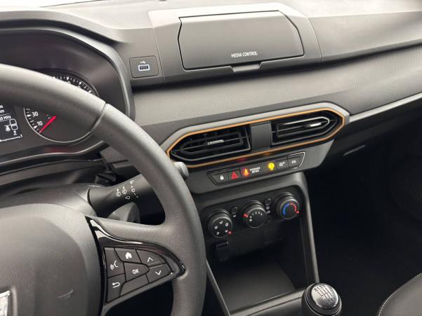 Vente en ligne Dacia Sandero  ECO-G 100 au prix de 11 990 €