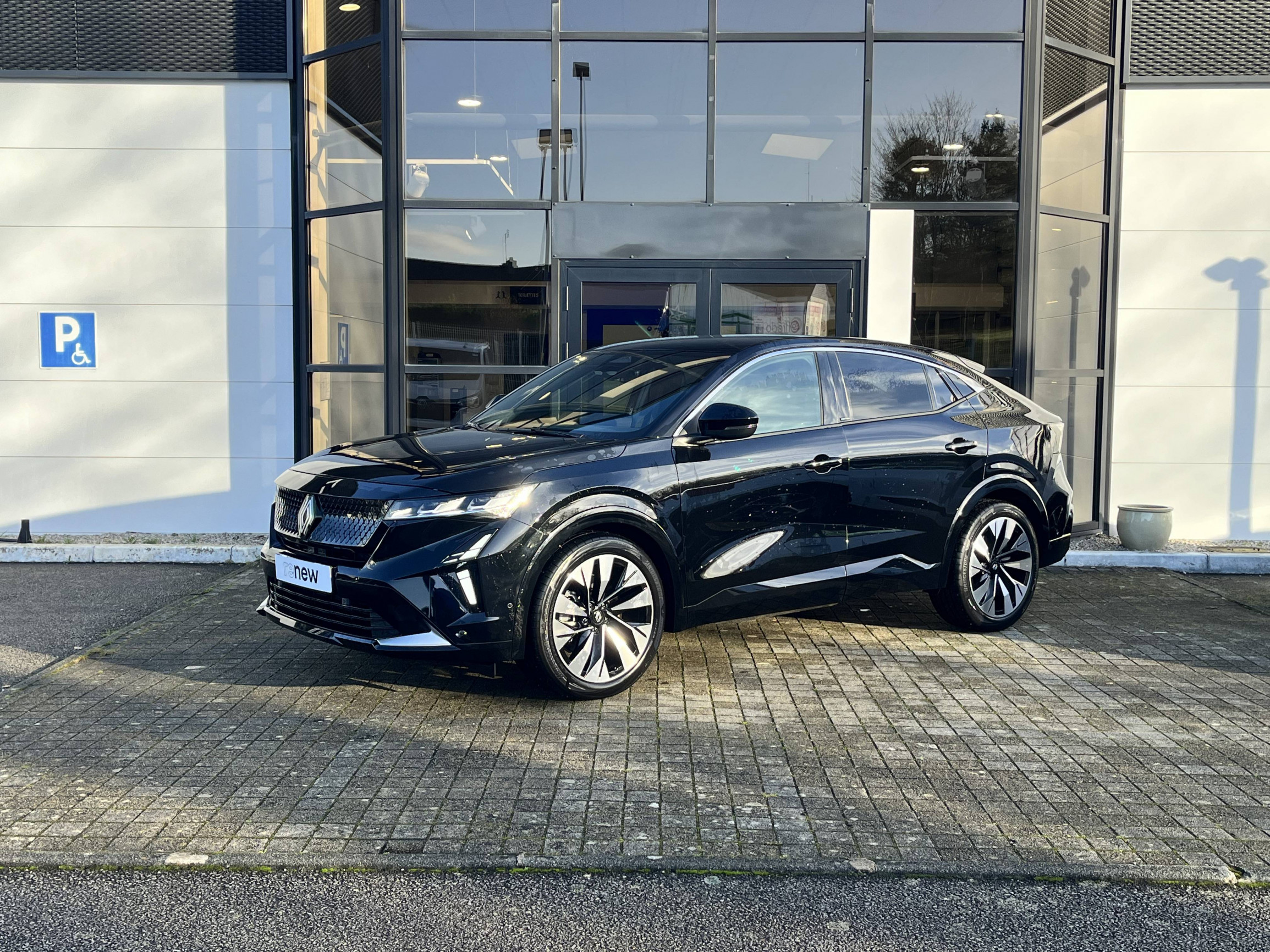 Renault Rafale  E-Tech full hybrid 200ch occasion de 2025 en vente à Loudéac