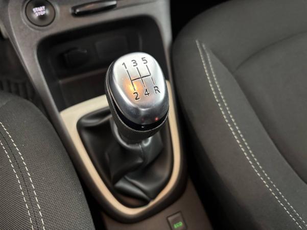 Vente en ligne Renault Captur Captur dCi 90 E6C au prix de 11 690 €