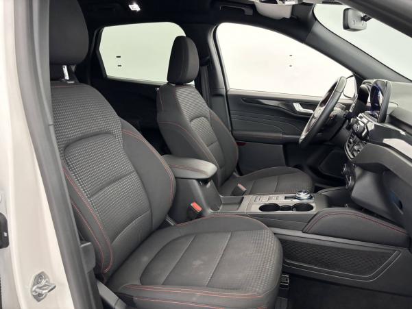 Vente en ligne Ford Kuga  1.5 EcoBlue 120 BVA8 au prix de 22 490 €