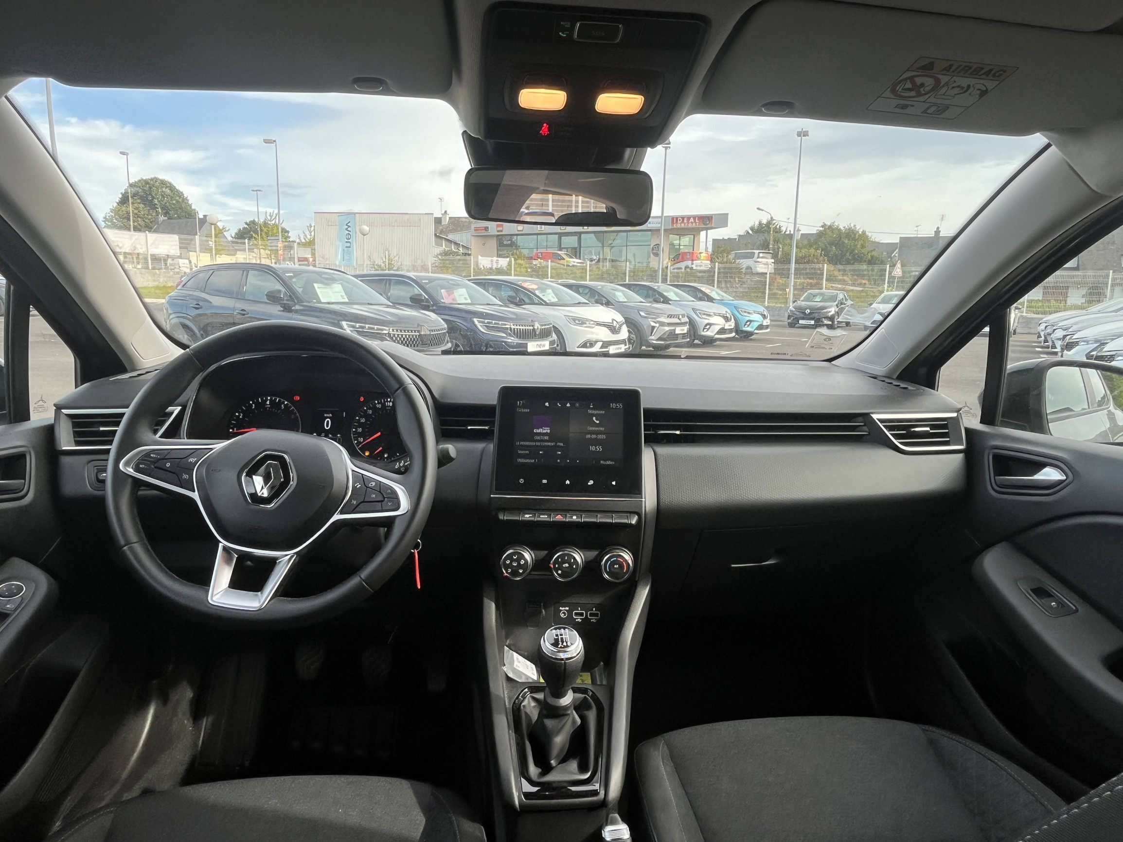 Vente en ligne Renault Clio 5 Clio TCe 90 au prix de 13 990 €