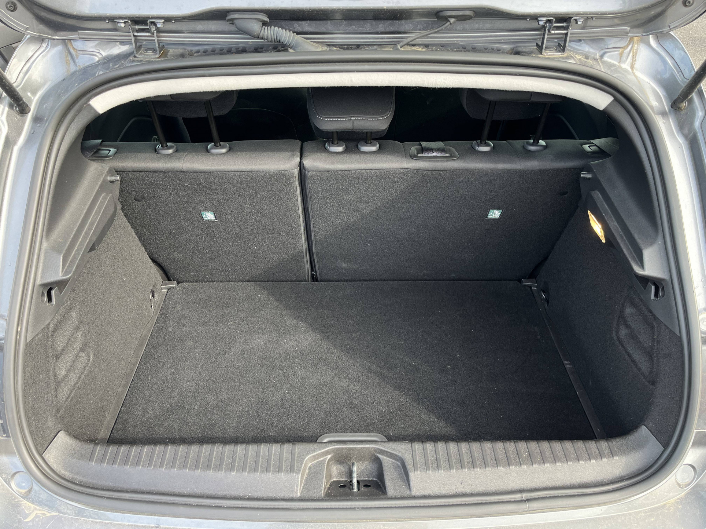 Vente en ligne Renault Clio 5 Clio TCe 90 au prix de 13 990 €