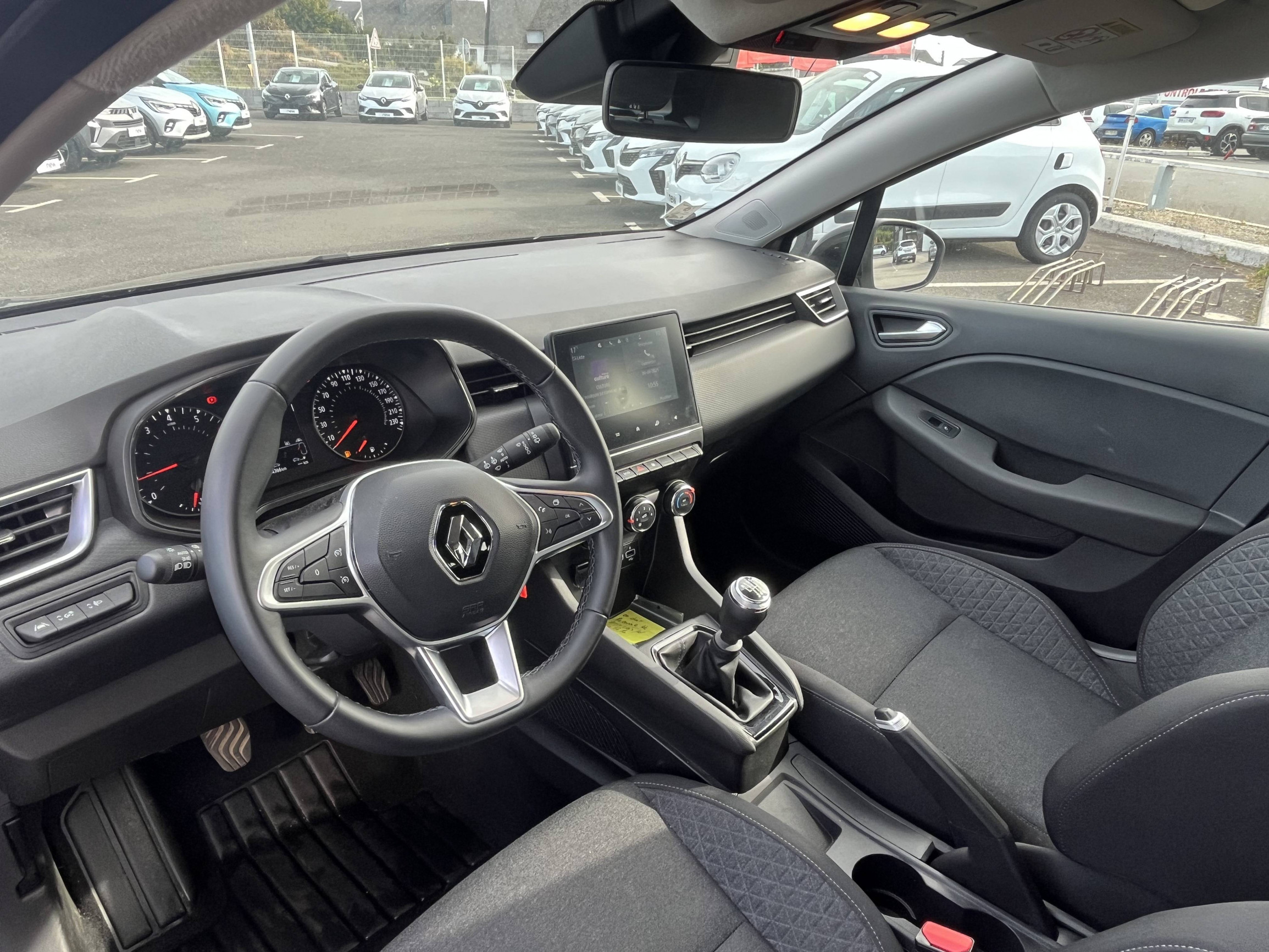 Vente en ligne Renault Clio 5 Clio TCe 90 au prix de 13 990 €