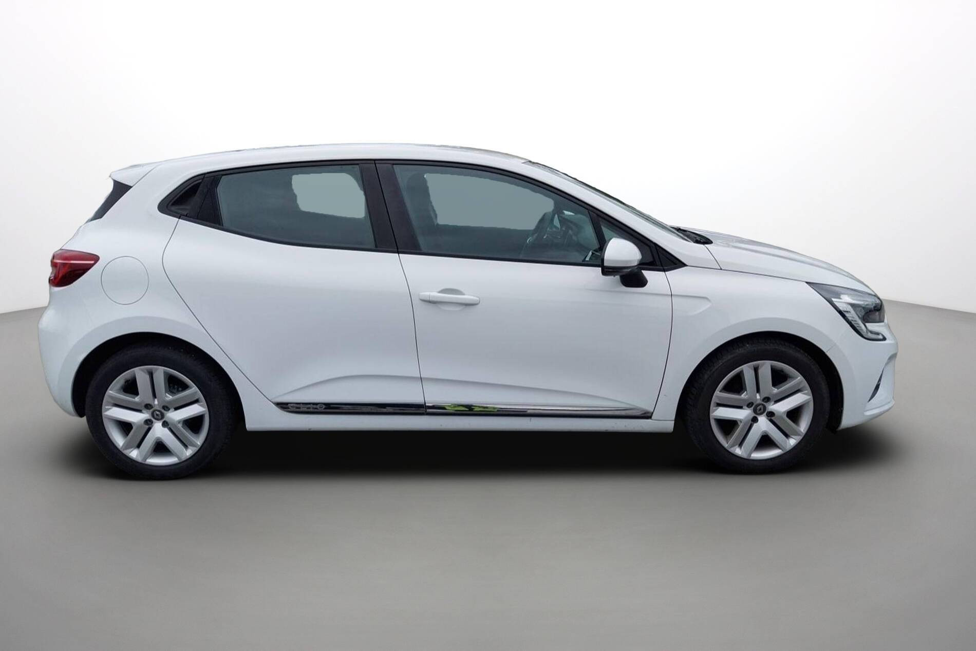 Vente en ligne Renault Clio 5 Clio TCe 90 - 21N au prix de 12 990 €