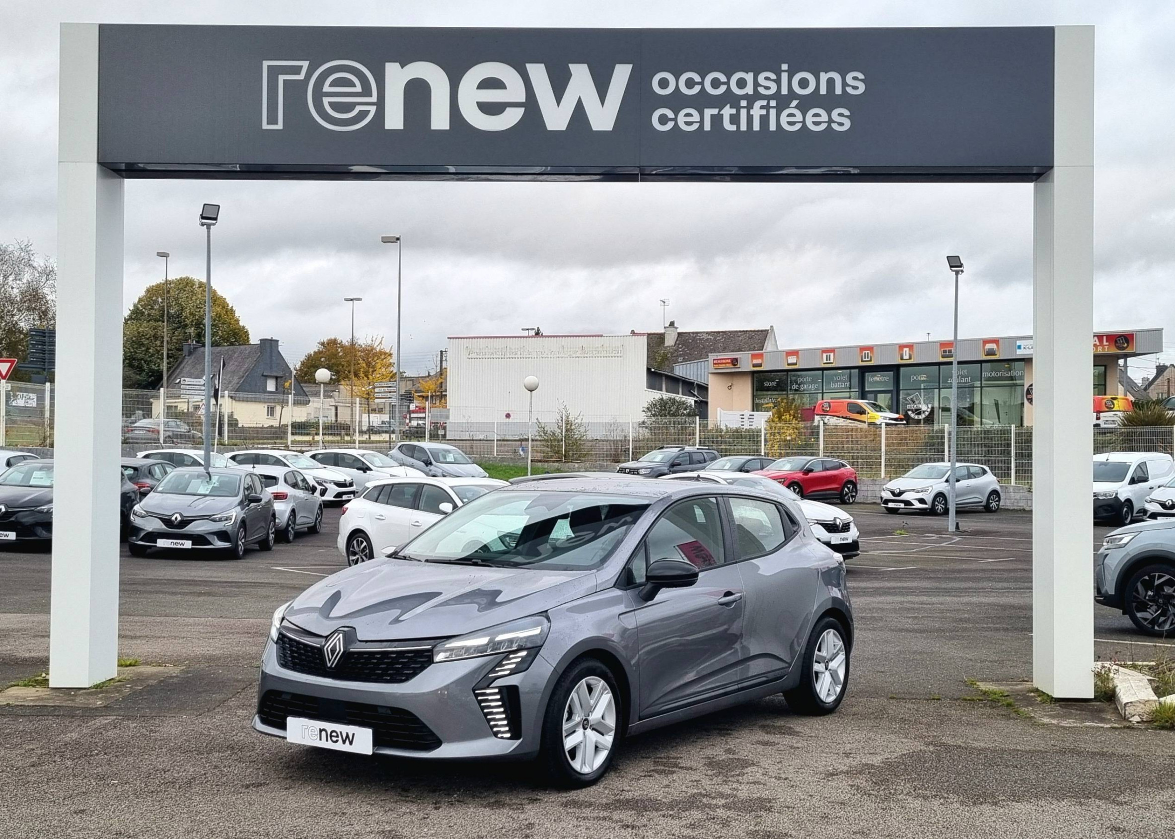 Renault Clio 5 Clio E-Tech full hybrid 145 ch GSR2 occasion de 2024 en vente à Loudéac