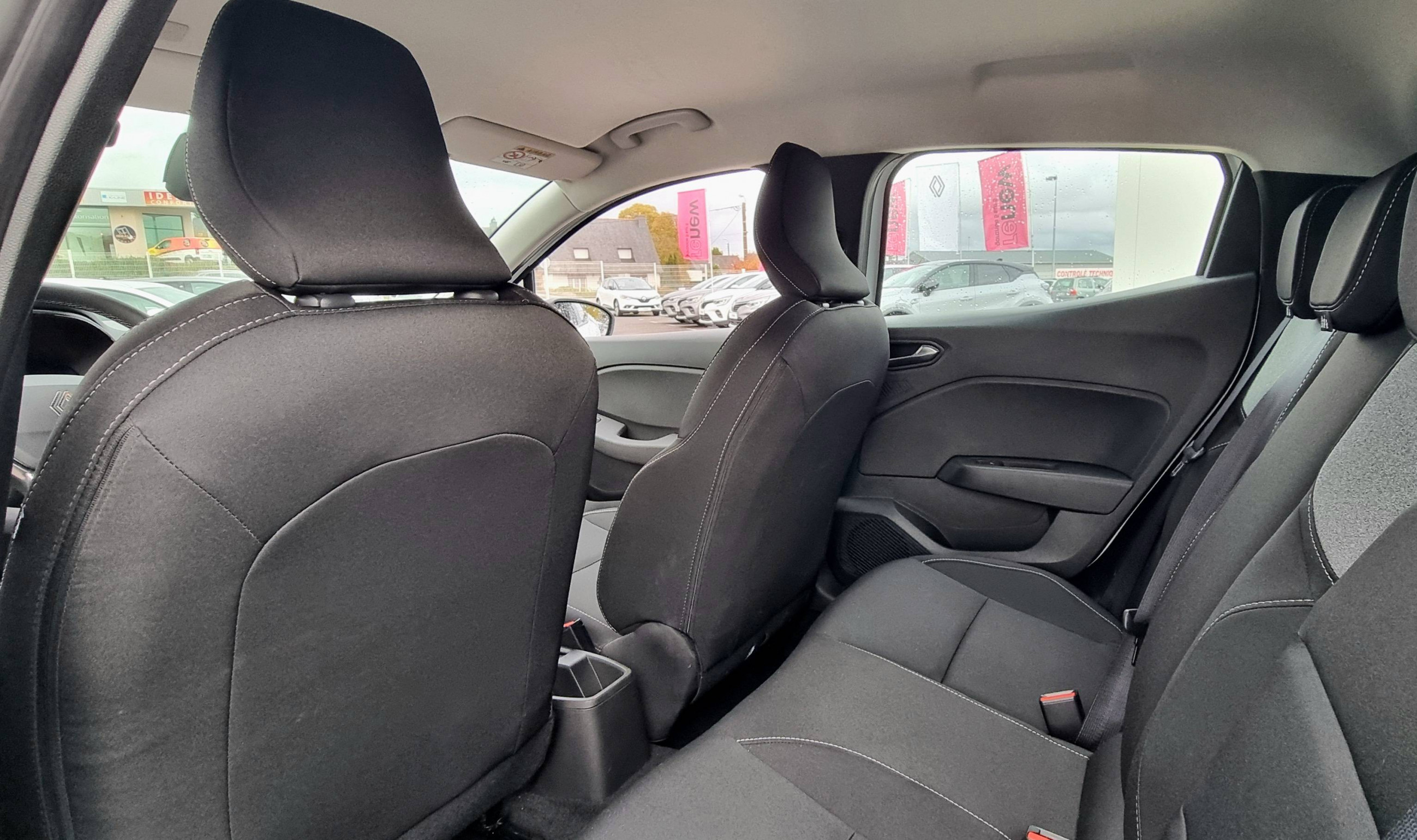 Vente en ligne Renault Clio 5 Clio Blue dCi 100 ch GSR2 au prix de 19 490 €