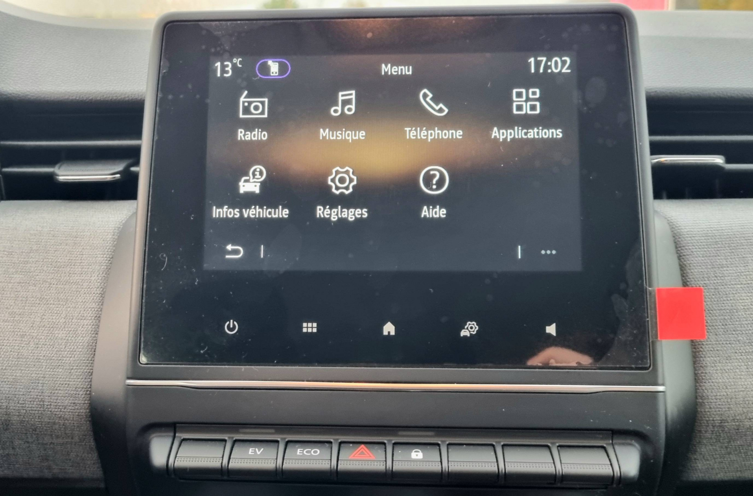 Vente en ligne Renault Clio 5 Clio E-Tech full hybrid 145 ch GSR2 au prix de 19 790 €