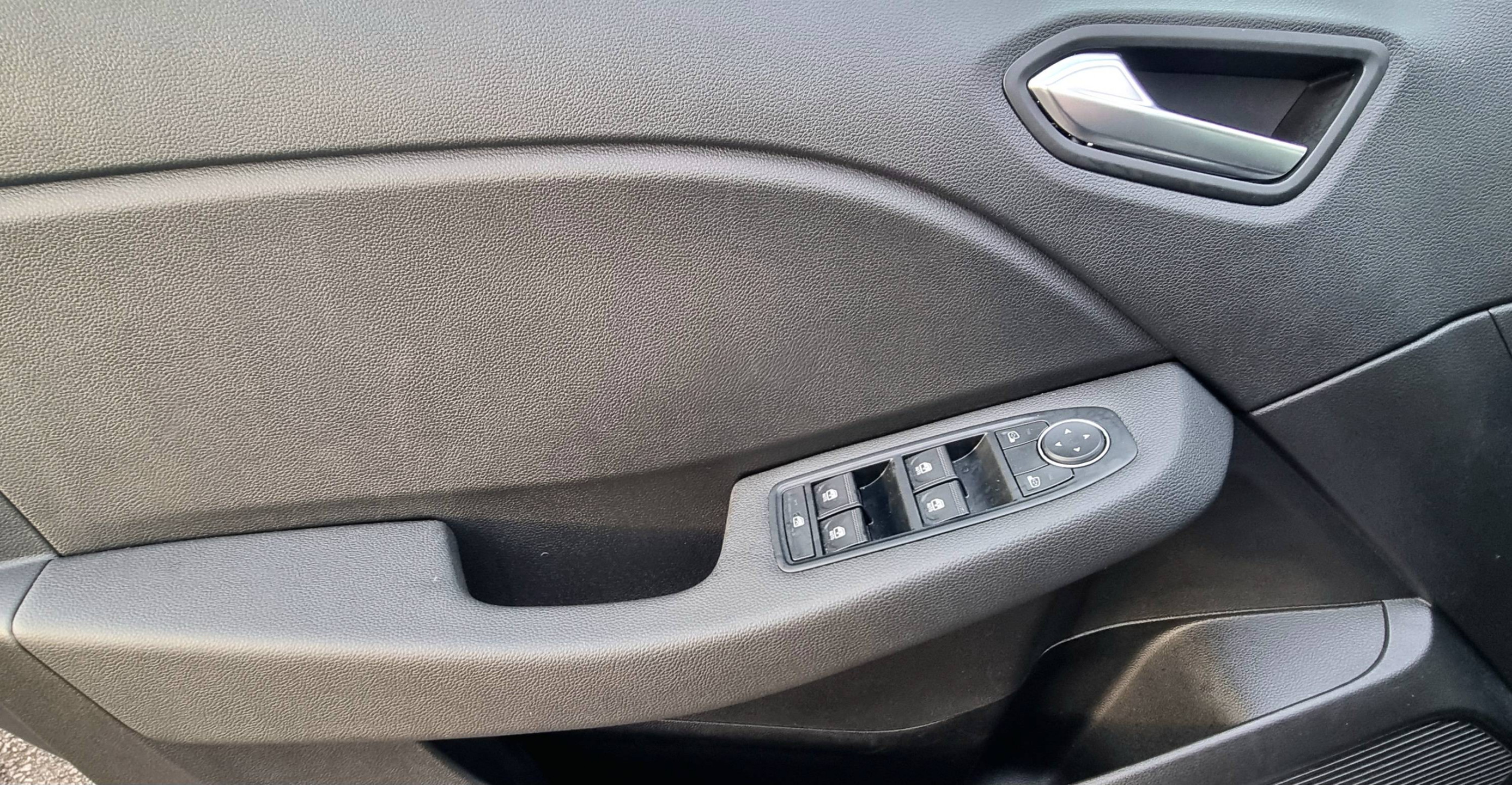 Vente en ligne Renault Clio 5 Clio E-Tech full hybrid 145 ch GSR2 au prix de 19 790 €