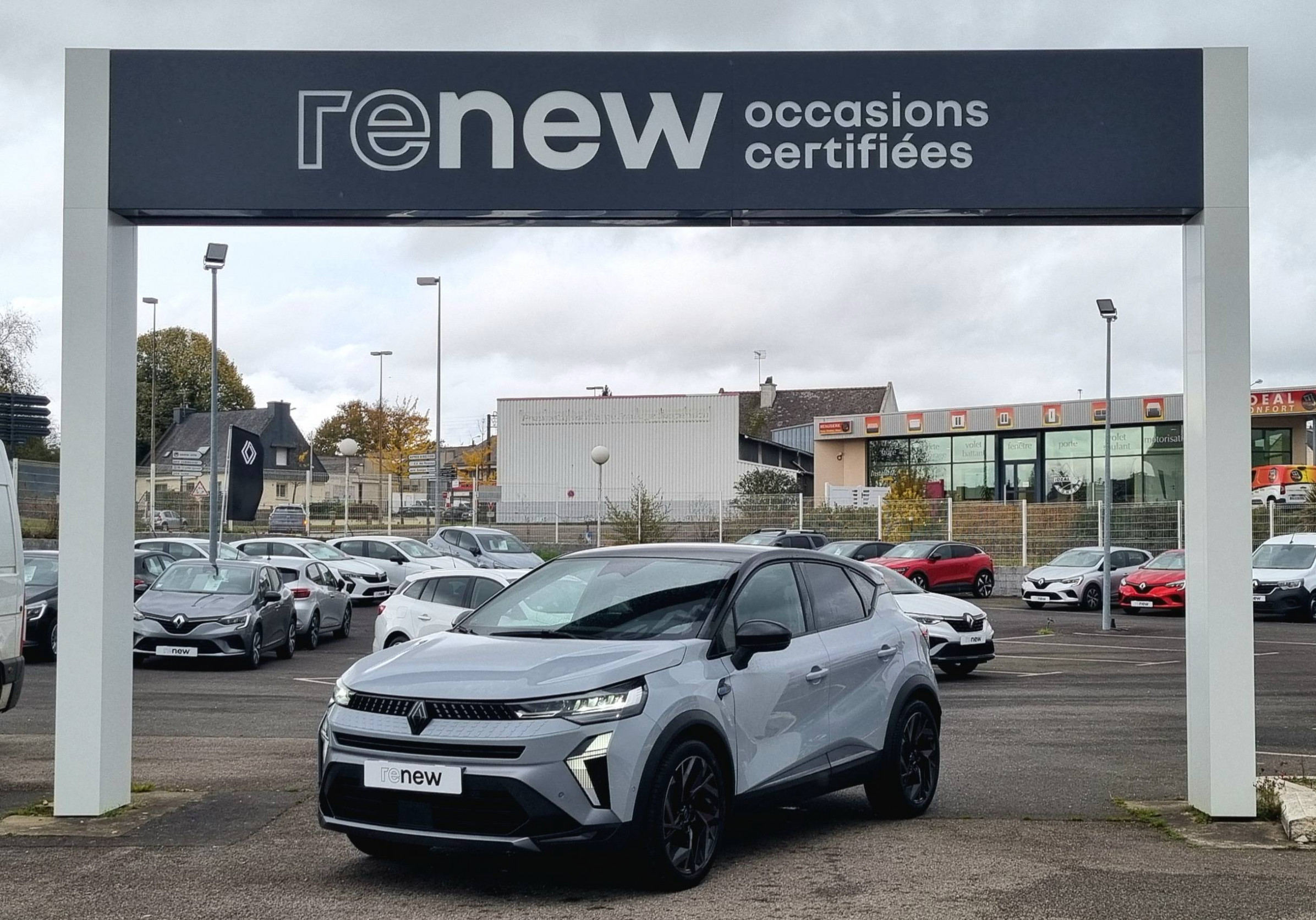 Renault Captur  E-Tech full hybrid 145 ch occasion de 2025 en vente à Loudéac