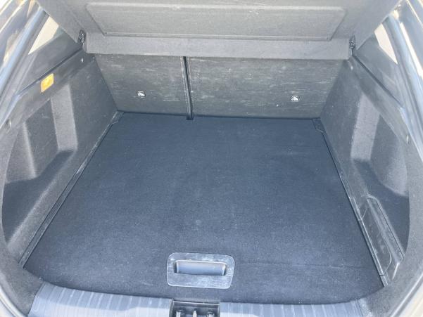 Vente en ligne Renault Arkana  E-Tech hybride 145 - 22 au prix de 16 990 €