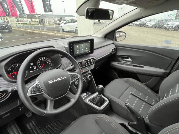 Vente en ligne Dacia Sandero  TCe 90 au prix de 16 990 €