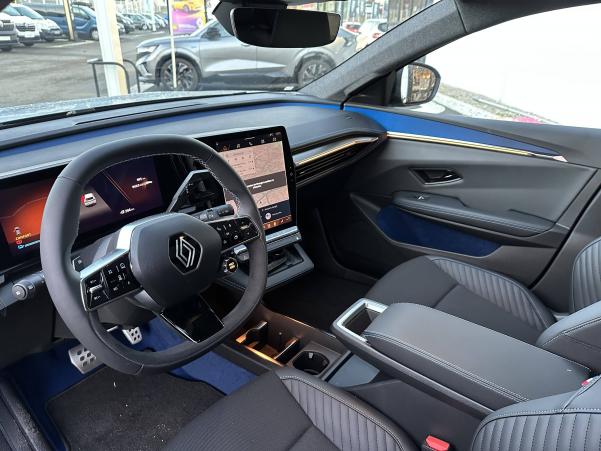 Vente en ligne Renault Scenic E-Tech Scenic E-Tech electrique 220 ch grande autonomie au prix de 46 690 €