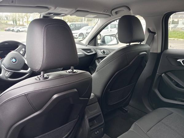 Vente en ligne Bmw Série 1 116i 109 ch au prix de 24 490 €