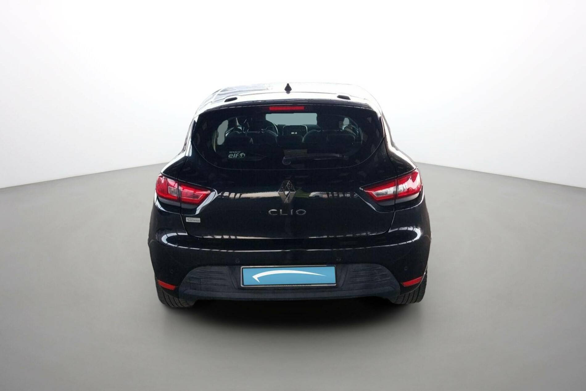 Vente en ligne Renault Clio 4 Clio dCi 90 E6C au prix de 11 990 €