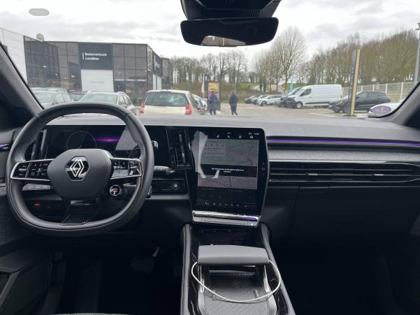 Vente en ligne Renault Espace Espace E-Tech hybrid 200 au prix de 37 490 €