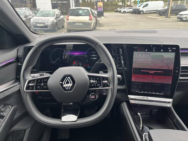 Vente en ligne Renault Espace Espace E-Tech hybrid 200 au prix de 37 490 €