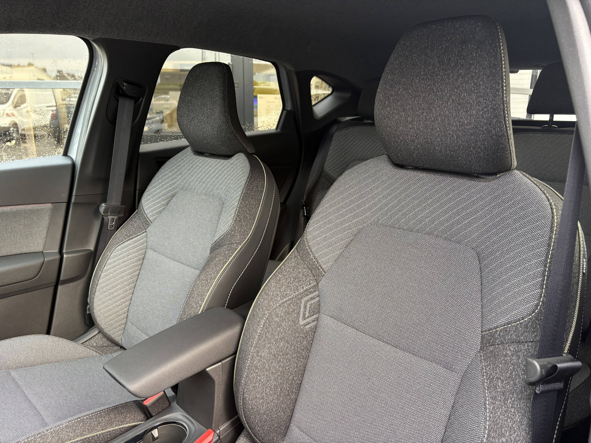 Vente en ligne Renault Captur  E-Tech full hybrid 160 ch au prix de 29 990 €