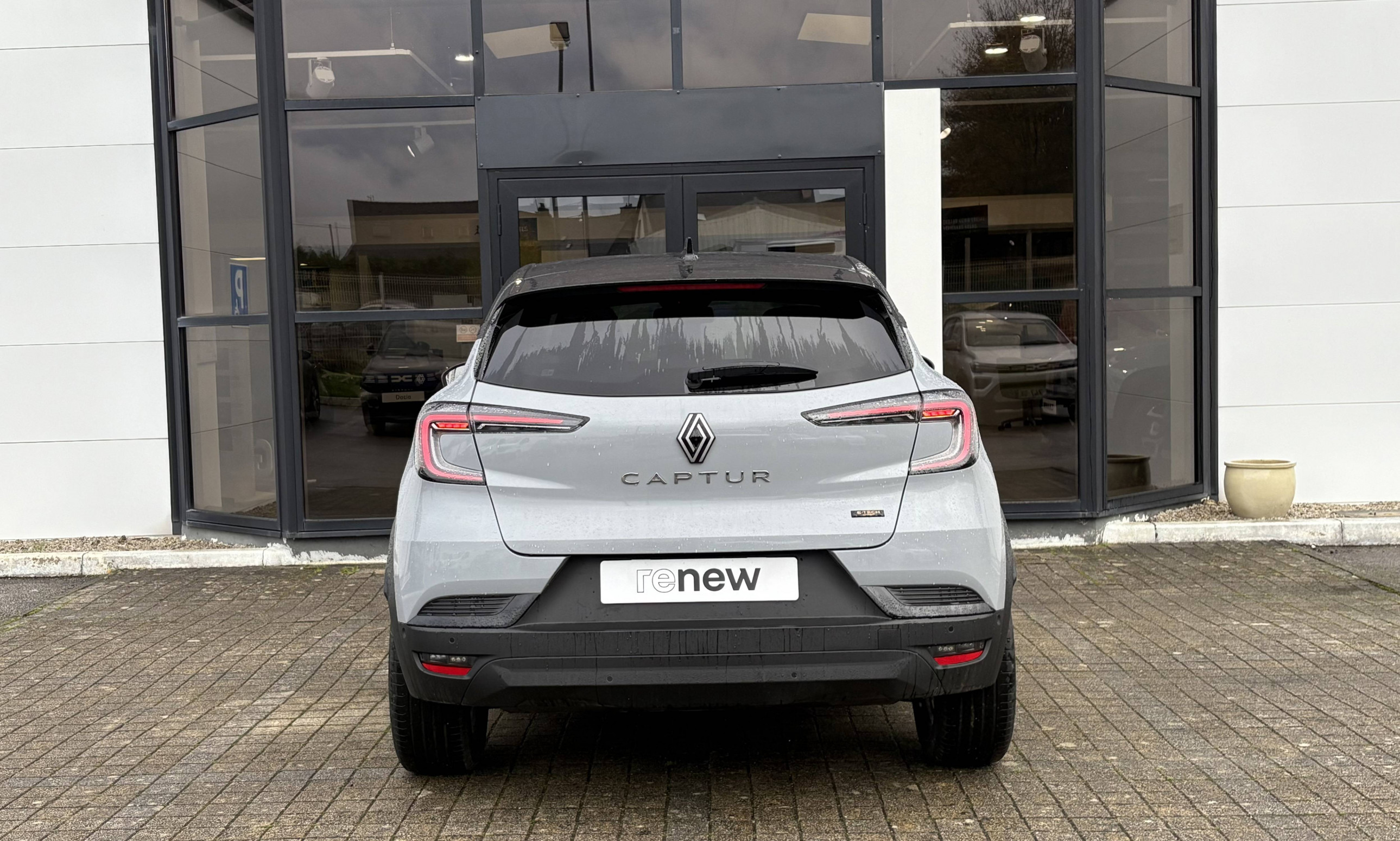 Vente en ligne Renault Captur  E-Tech full hybrid 160 ch au prix de 29 990 €