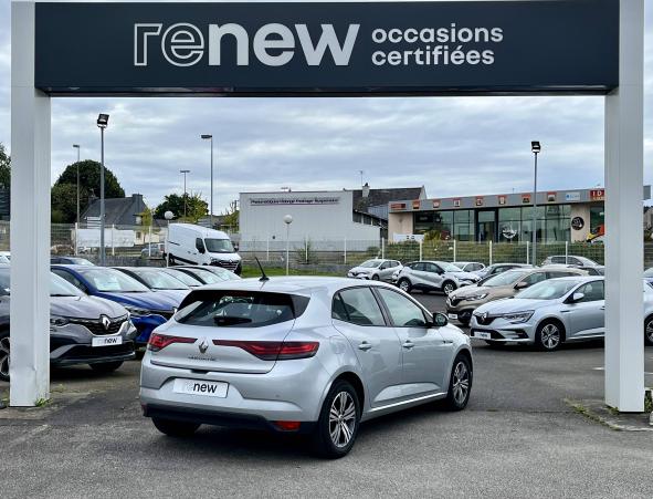 Vente en ligne Renault Megane 4  Blue dCi 115 au prix de 21 490 €