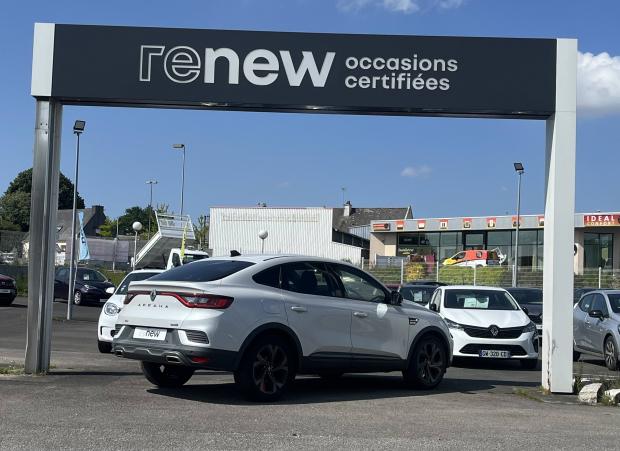 Vente en ligne Renault Arkana  E-Tech 145 - 21B au prix de 20 990 €