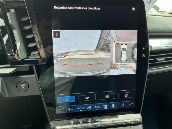 Vente en ligne Renault Megane E-Tech  220 ch autonomie confort au prix de 37 990 €