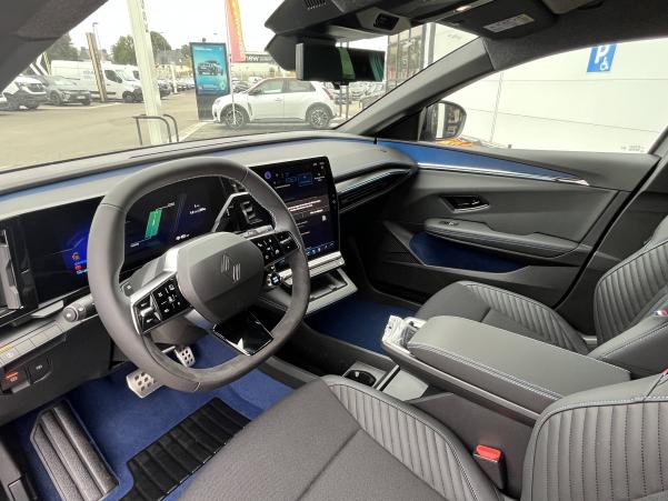 Vente en ligne Renault Megane E-Tech  220 ch autonomie confort au prix de 37 990 €