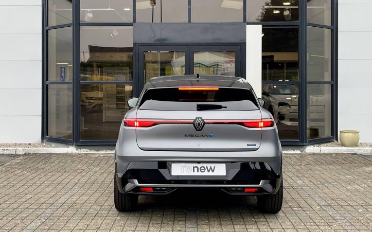 Vente en ligne Renault Megane E-Tech  220 ch autonomie confort au prix de 37 990 €