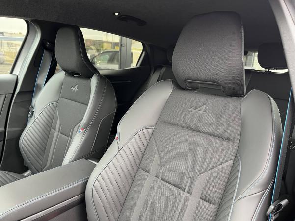 Vente en ligne Renault Megane E-Tech  220 ch autonomie confort au prix de 37 990 €