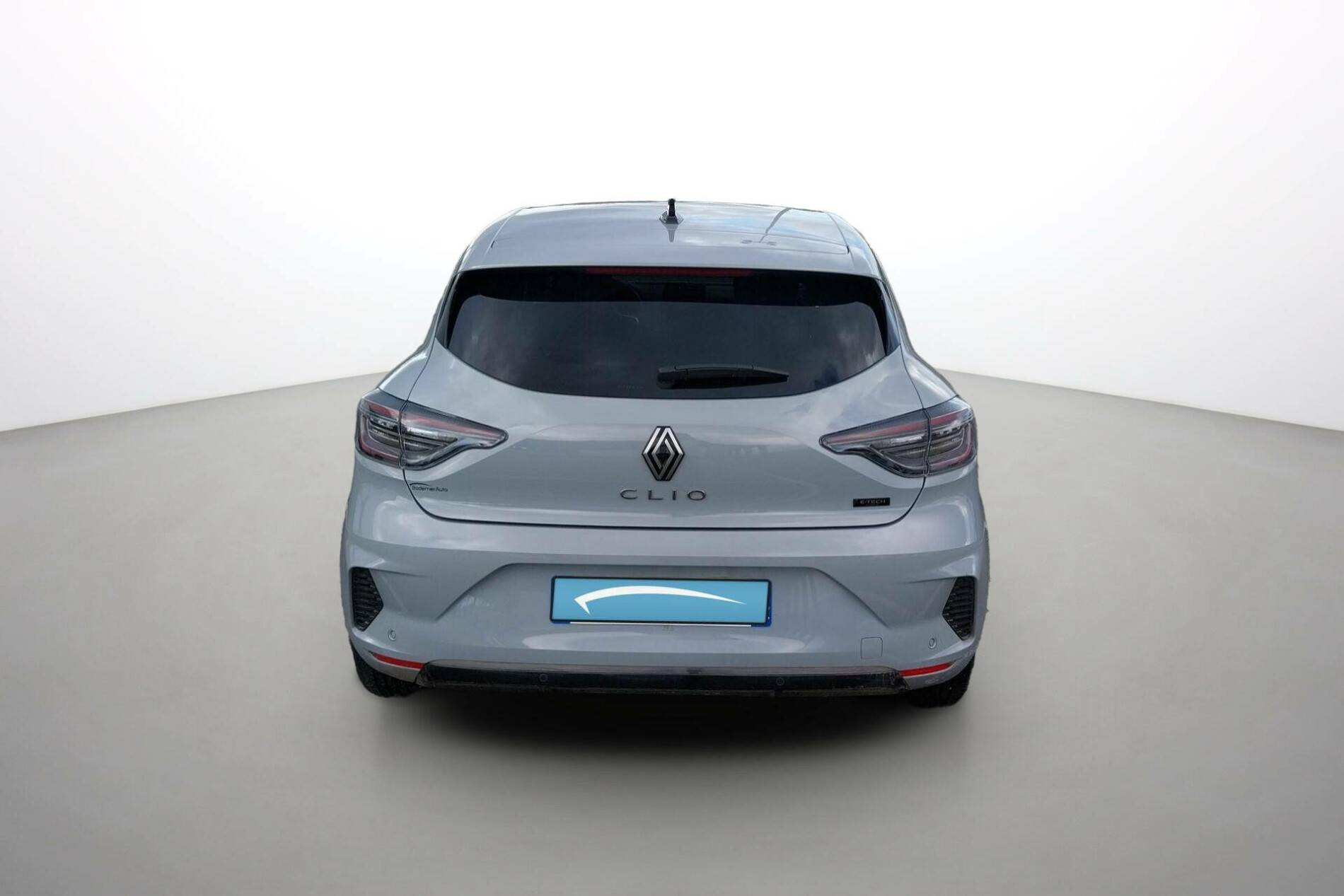 Vente en ligne Renault Clio 5 Clio E-Tech full hybrid 145 au prix de 20 990 €