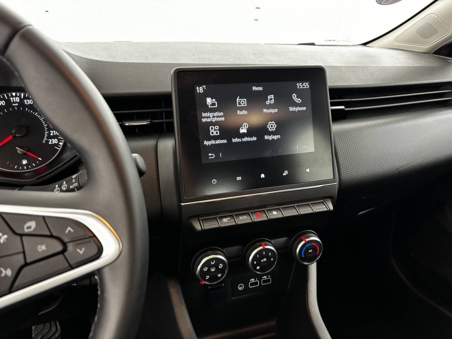 Vente en ligne Renault Clio 5 Clio TCe 90 au prix de 14 290 €