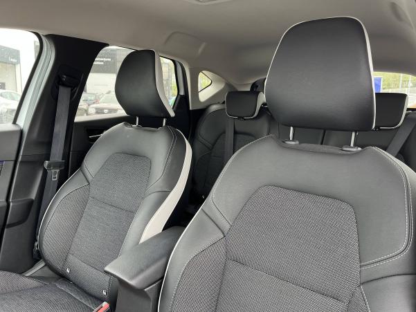 Vente en ligne Renault Captur  E-Tech full hybrid 145 au prix de 23 490 €