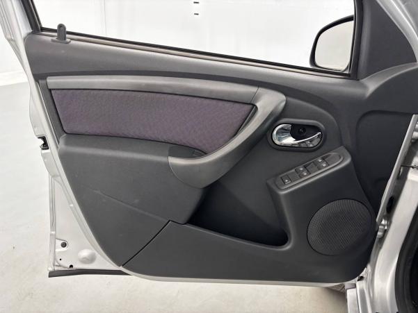 Vente en ligne Dacia Duster  TCe 125 4x2 au prix de 10 490 €