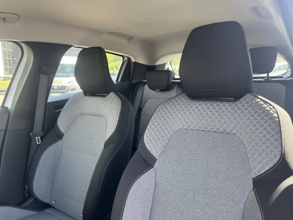 Vente en ligne Renault Clio 5 Clio TCe 90 au prix de 16 490 €