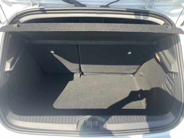 Vente en ligne Renault Clio 5 Clio TCe 90 au prix de 16 490 €