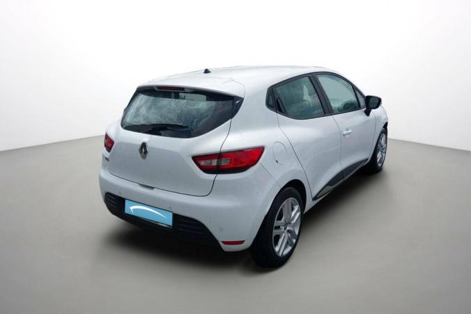 Vente en ligne Renault Clio 4 Clio TCe 75 E6C au prix de 11 490 €