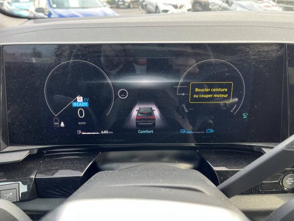Vente en ligne Renault Austral  E-Tech hybrid 200 au prix de 34 990 €
