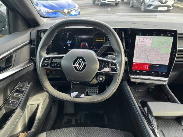 Vente en ligne Renault Austral  E-Tech hybrid 200 au prix de 34 990 €
