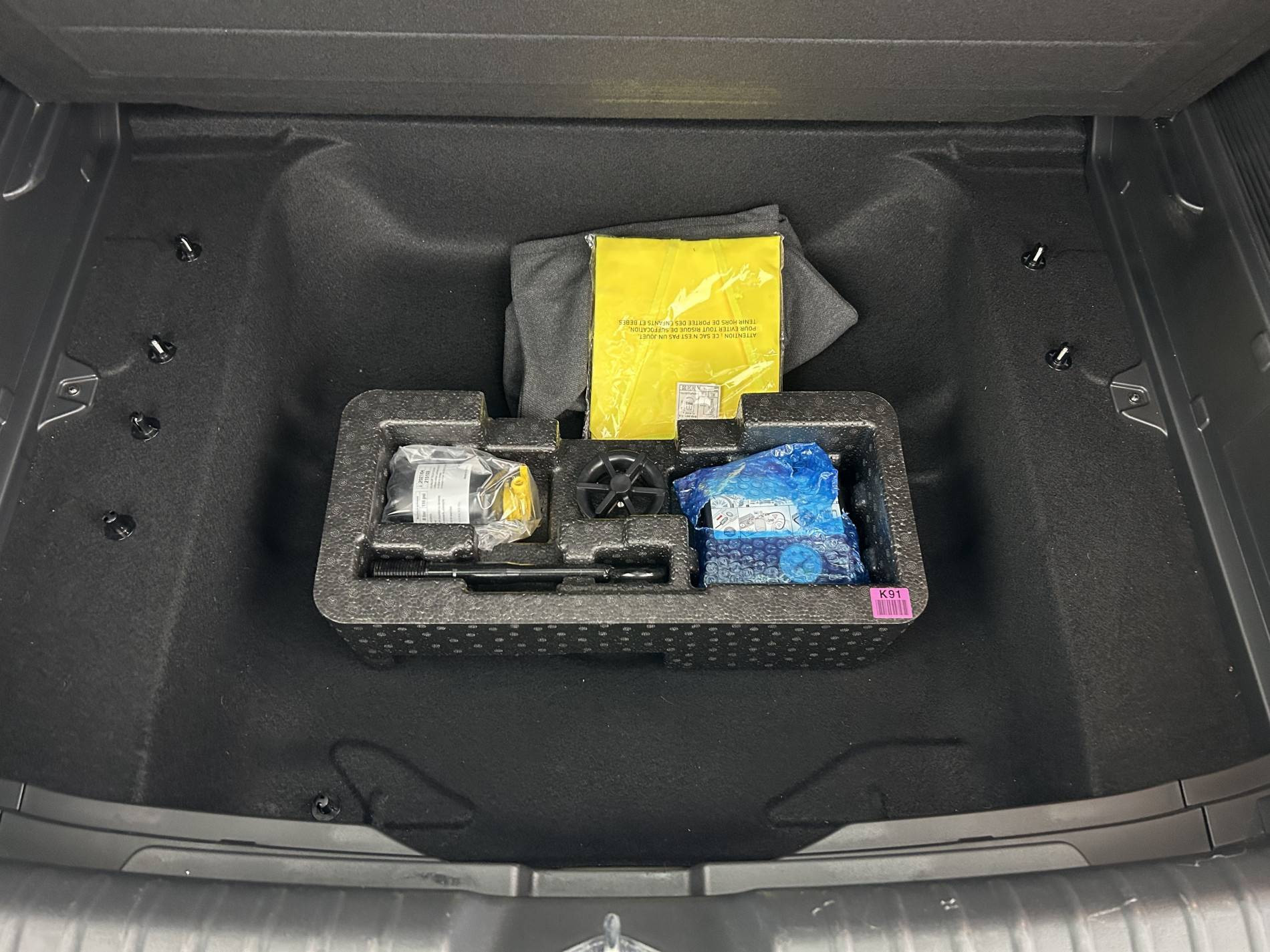 Vente en ligne Kia Niro  1.6 GDi 141 ch HEV DCT6 au prix de 22 690 €