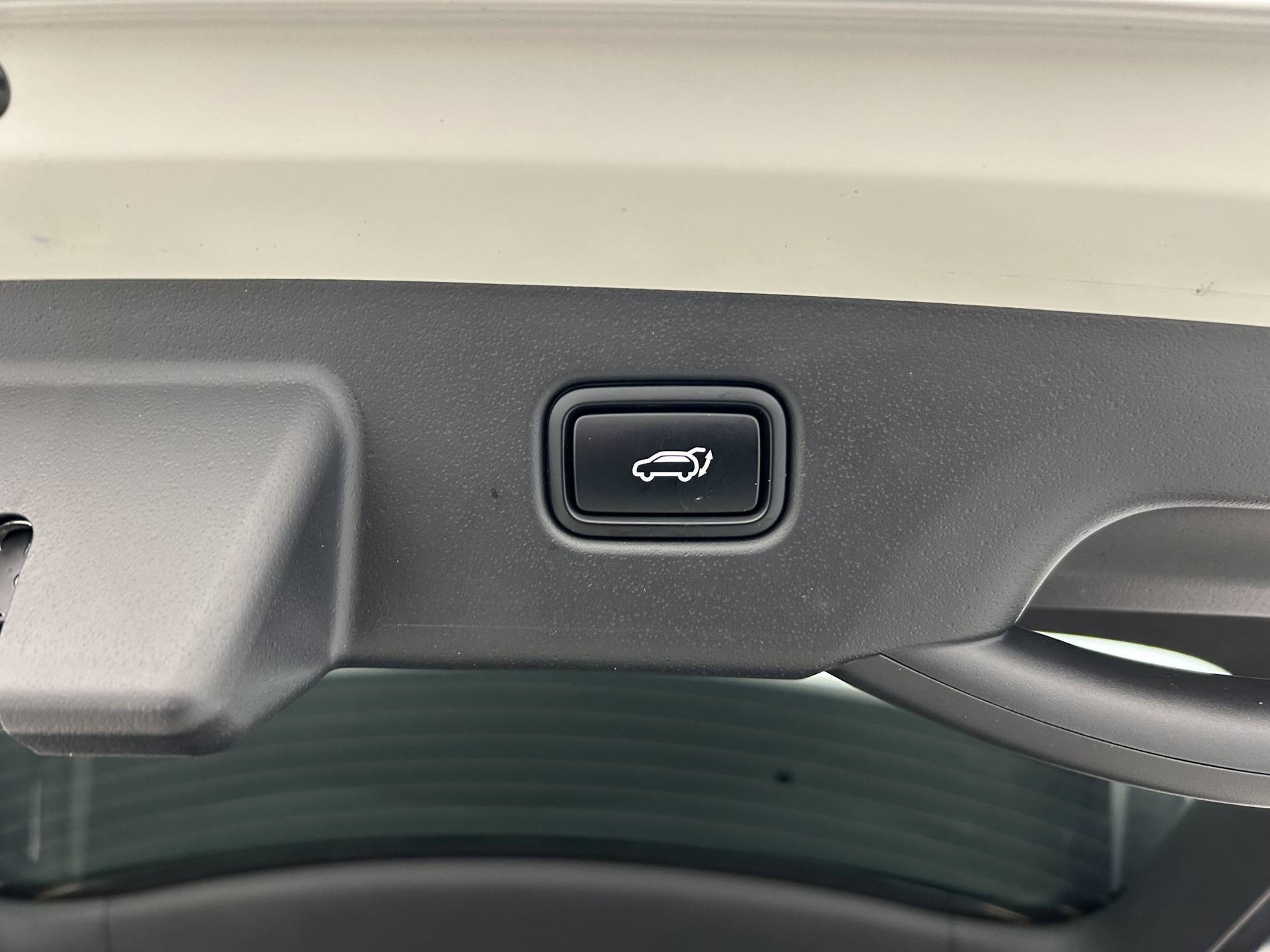 Vente en ligne Kia Niro  1.6 GDi 141 ch HEV DCT6 au prix de 22 690 €