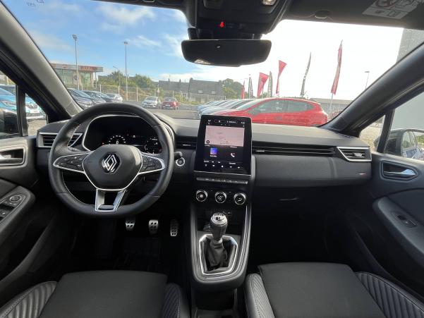 Vente en ligne Renault Clio 5 Clio TCe 90 au prix de 19 690 €