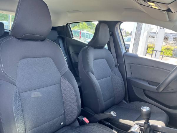 Vente en ligne Renault Clio 5 Clio TCe 90 au prix de 14 990 €