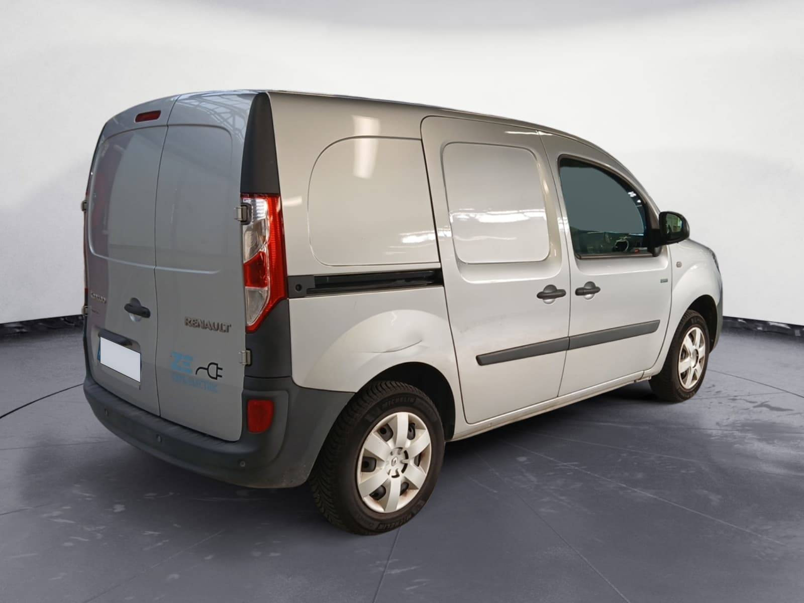 Vente en ligne Renault Kangoo Electrique  ACHAT INTEGRAL au prix de 9 490 €