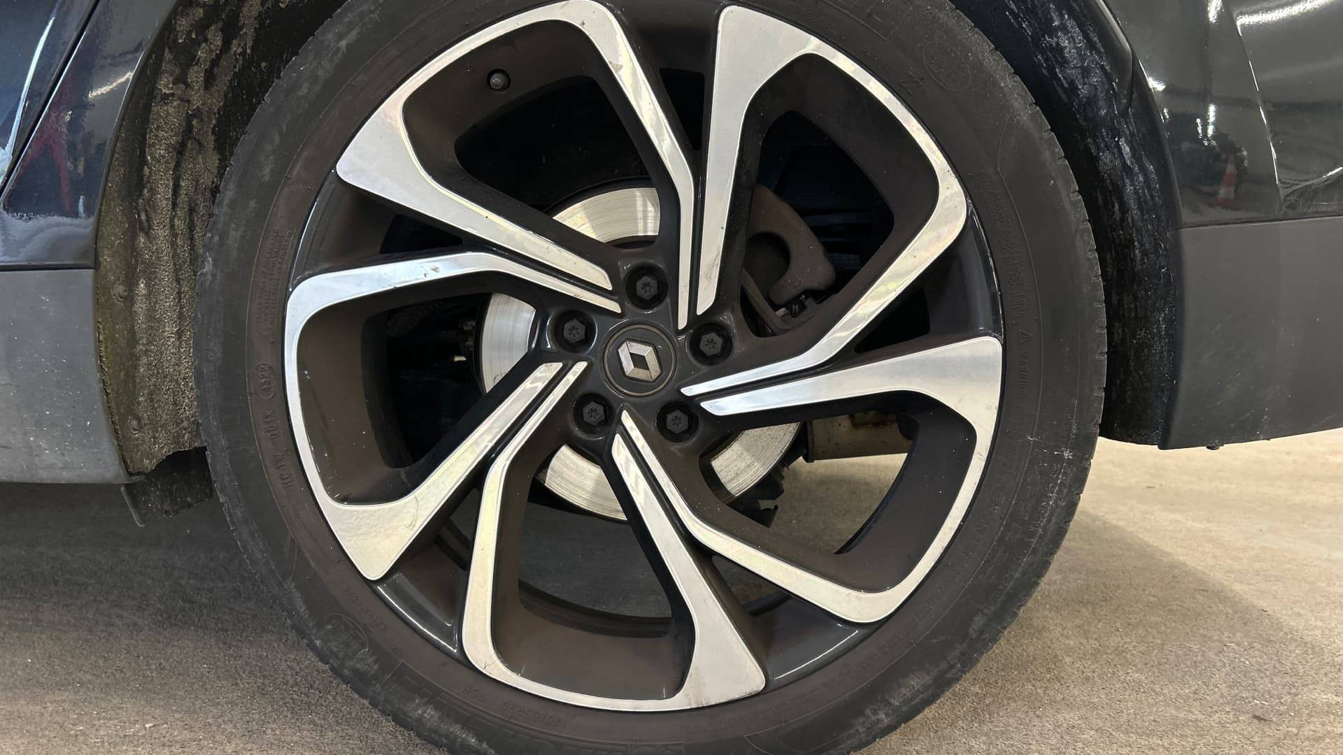 Vente en ligne Renault Grand Scenic 4 Grand Scenic TCe 160 EDC au prix de 22 990 €